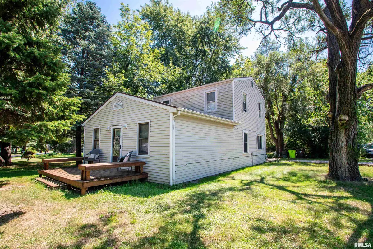 2036 W Richwoods Boulevard, Peoria, IL 61604 - Image #1