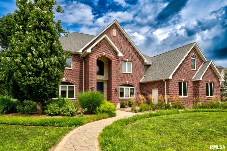 3015 W Pilgrims Way, Peoria, IL 61615 - Image #2