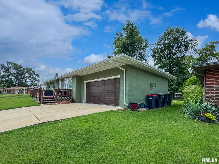 1515 Norwood Avenue, Pekin, IL 61554 - Image #3