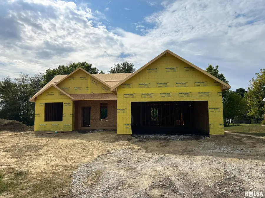 1213 Parkview Drive, Eureka, IL 61530 - Image #2