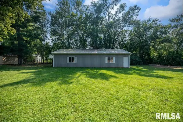 0 N Broadway Street, Manito, IL 61546