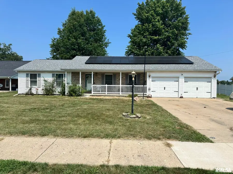 1415 E Ash Street, Canton, IL 61520 - Image #3