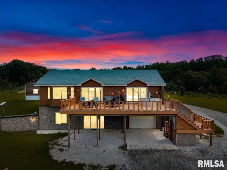 1600 Manson Heights Road, Victoria, IL 61485 - Image #2