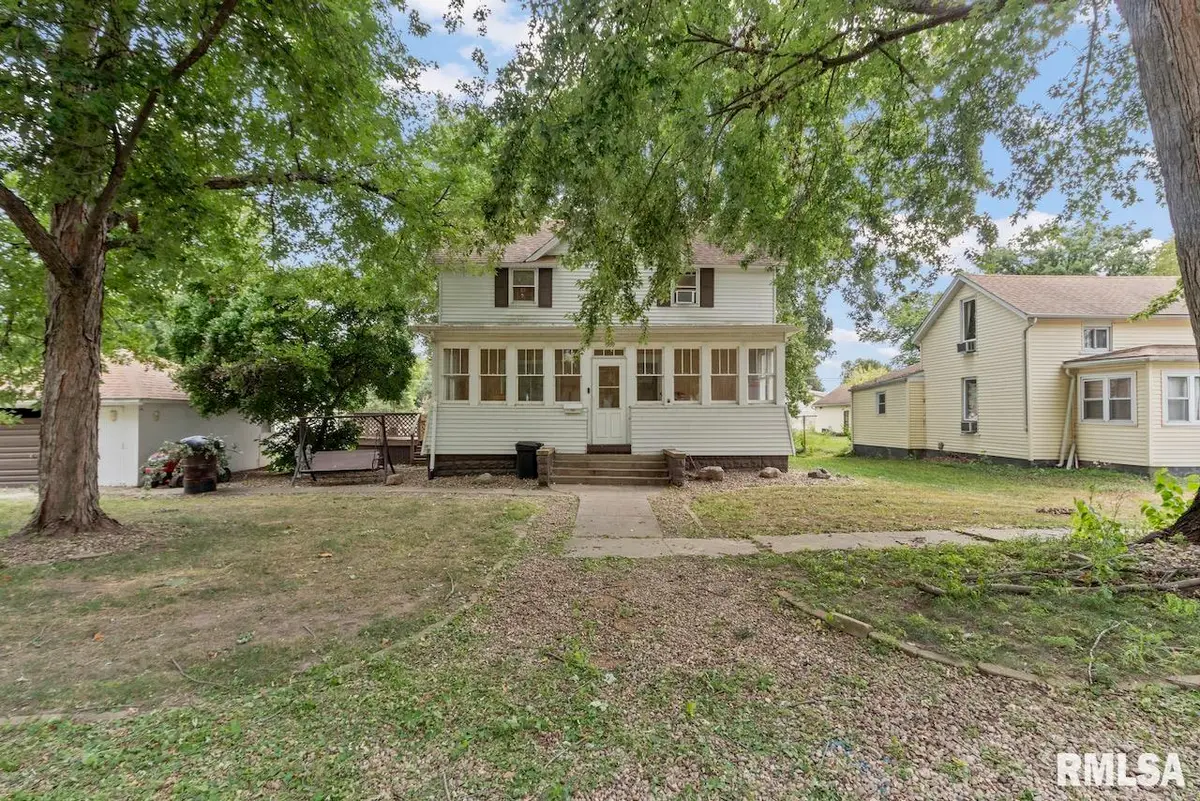 609 E High Street, Mason City, IL 62664 - Image #1