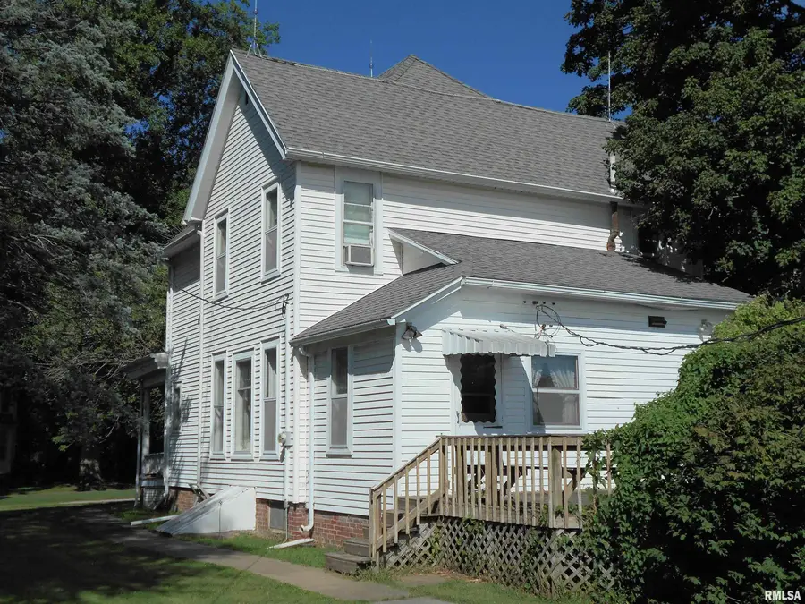 306 S Main Street, Avon, IL 61415 - Image #2