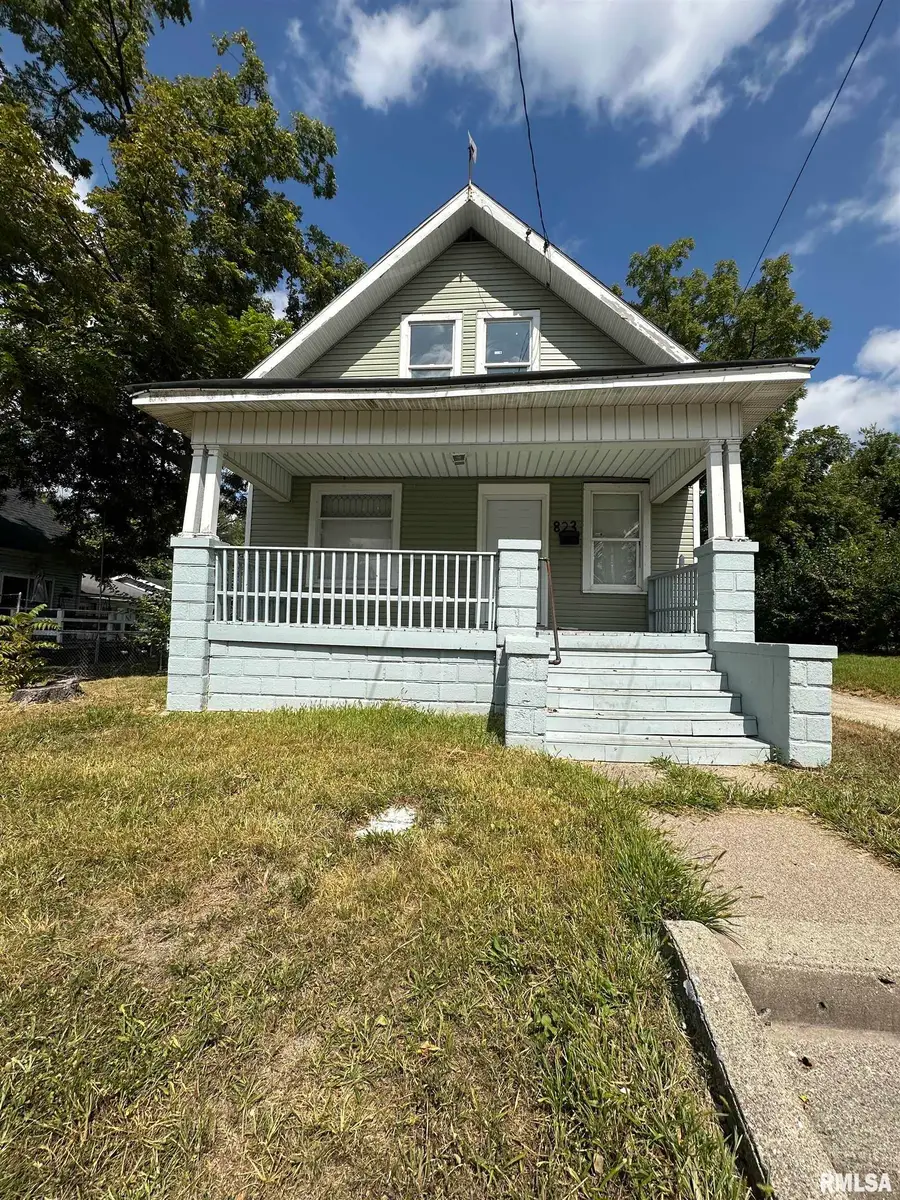 823 W Nowland Avenue, Peoria, IL 61604 - Image #2