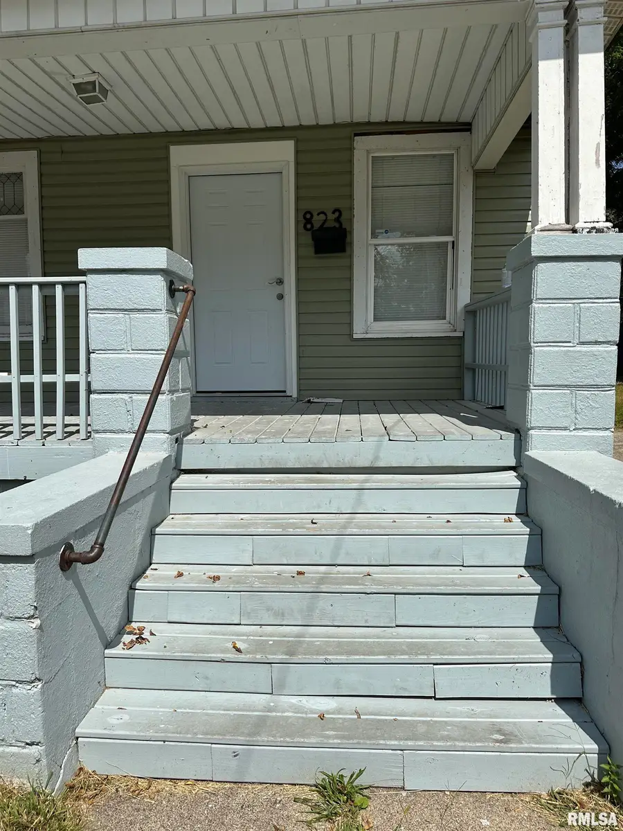 823 W Nowland Avenue, Peoria, IL 61604 - Image #3
