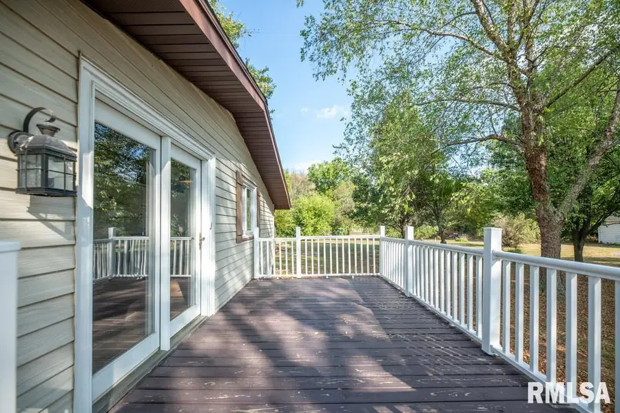 13734 Il Route 29 Road, Pekin, IL 61554 - Image #3