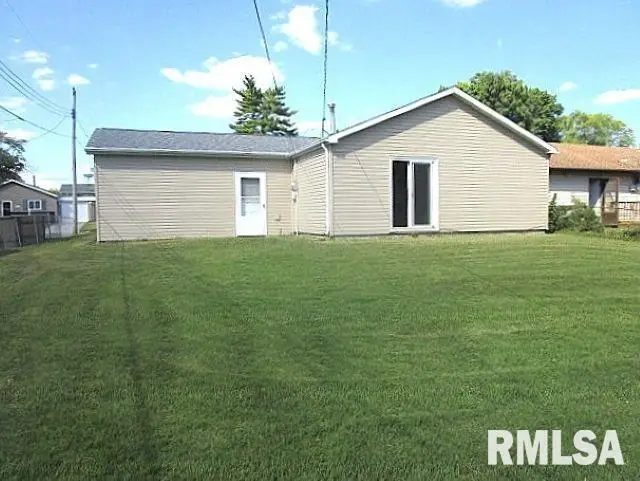403 Rosewood Drive, Washington, IL 61571 - Image #2