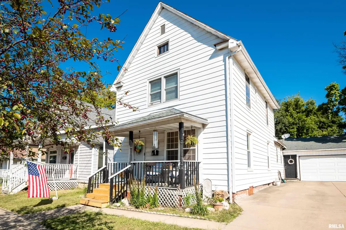 807 W Mcclure Avenue, Peoria, IL 61604 - Image #1