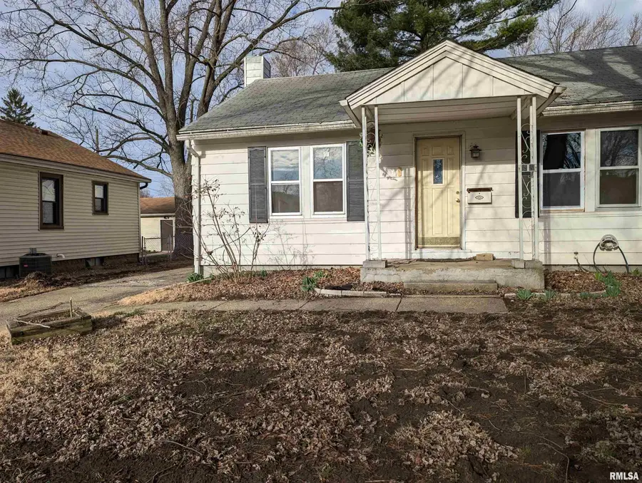 1321 S 10th Street, Pekin, IL 61554 - Image #2