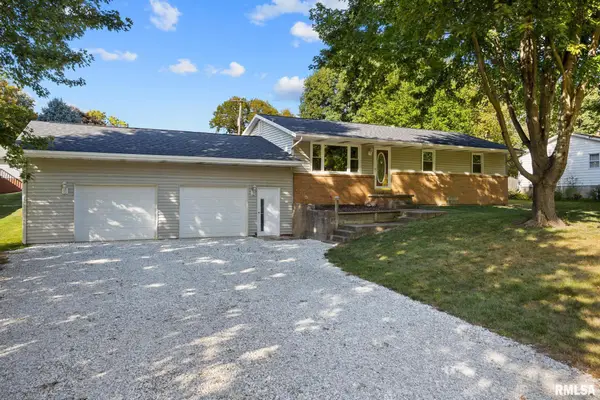 719 Schilpp Court, Hopedale, IL 61747