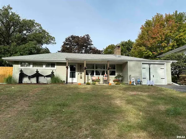 840 Ravine Court, Canton, IL 61520