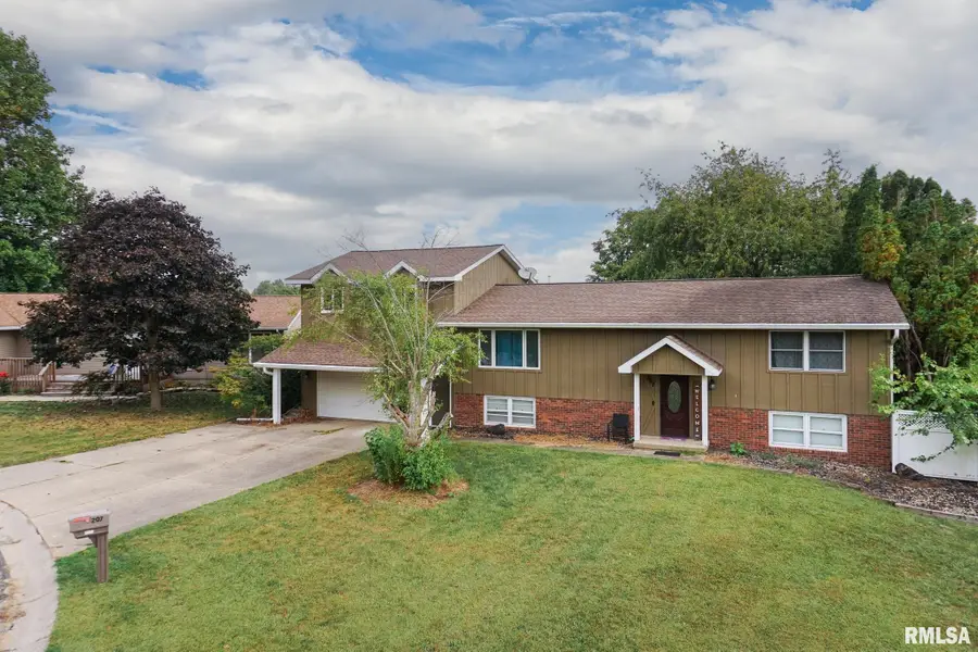 207 Heritage Court, Delavan, IL 61734 - Image #2