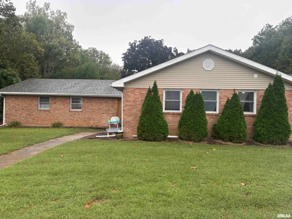 1928 N State Highway 100 Highway, Astoria, IL 61501 - Image #1