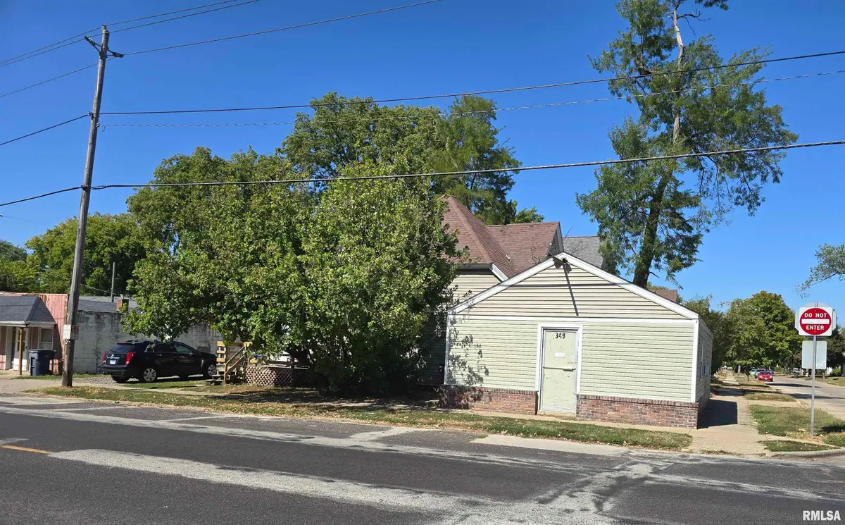 349 Derby Street, Pekin, IL 61554 - Image #1