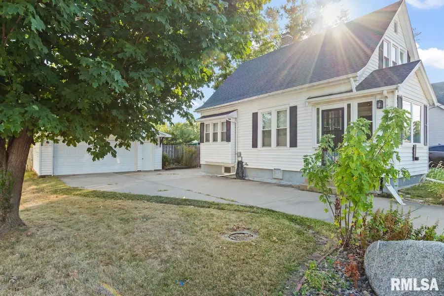 1216 E Rouse Avenue, Peoria Heights, IL 61616 - Image #2