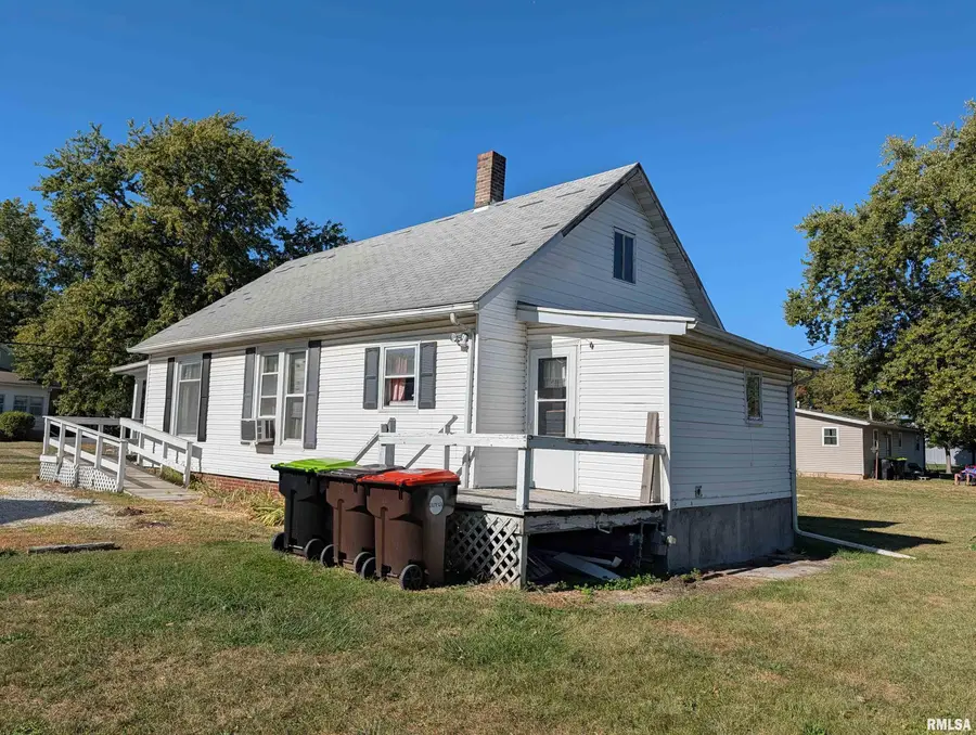 1024 W Main Street, Bushnell, IL 61422 - Image #2