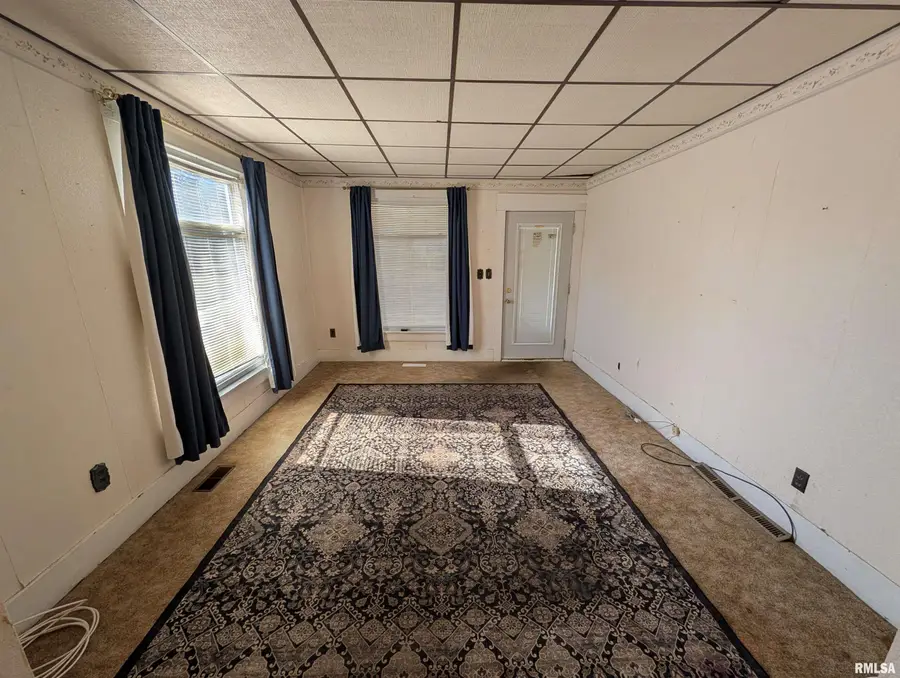 1024 W Main Street, Bushnell, IL 61422 - Image #3