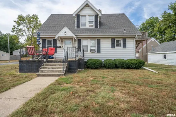 1007 S 10th Street, Pekin, IL 61554