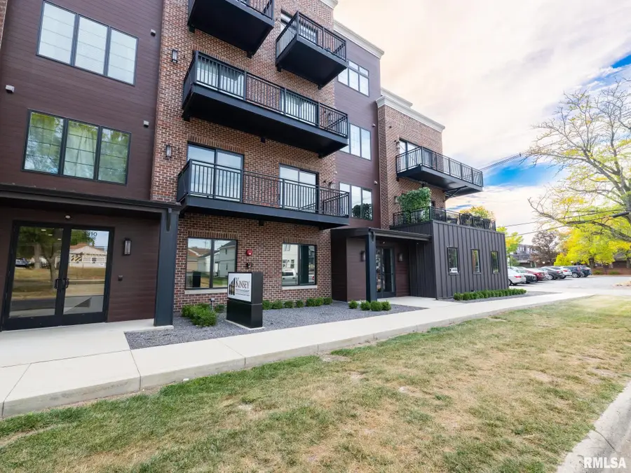 1310 E Samuel Avenue #3-F, Peoria Heights, IL 61616 - Image #2