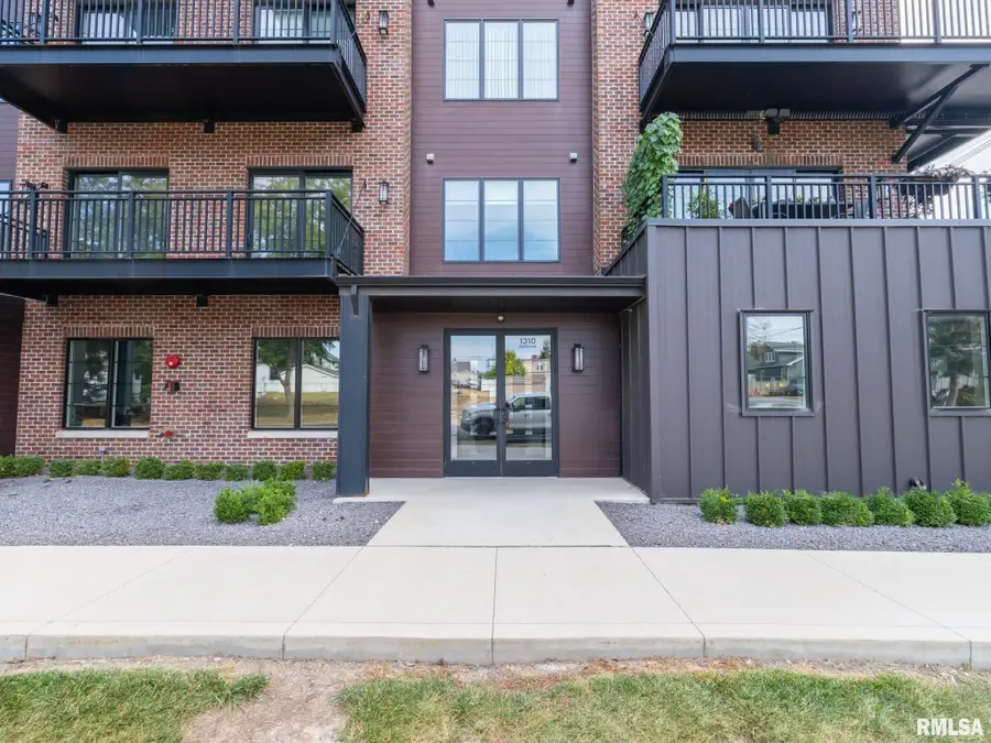 1310 E Samuel Avenue #3-F, Peoria Heights, IL 61616 - Image #3