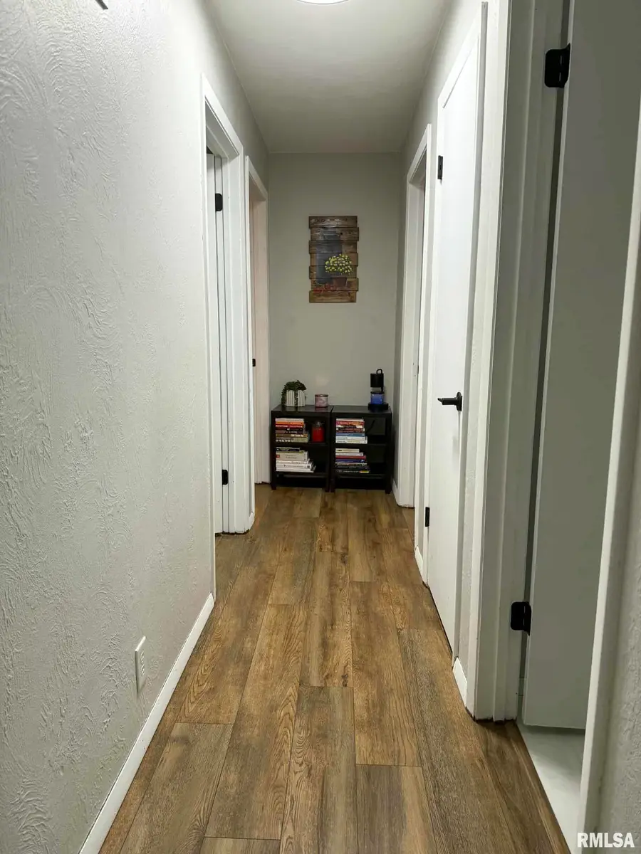 214 Palm Street, Canton, IL 61520 - Image #3