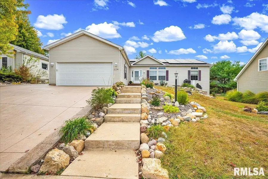 124 S Columbus Street, North Pekin, IL 61554 - Image #2