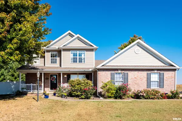 610 Westminster Drive, Washington, IL 61571