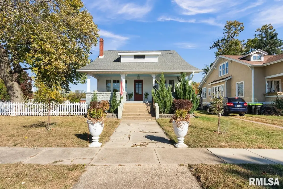 525 W Ash Street, Chillicothe, IL 61523 - Image #1