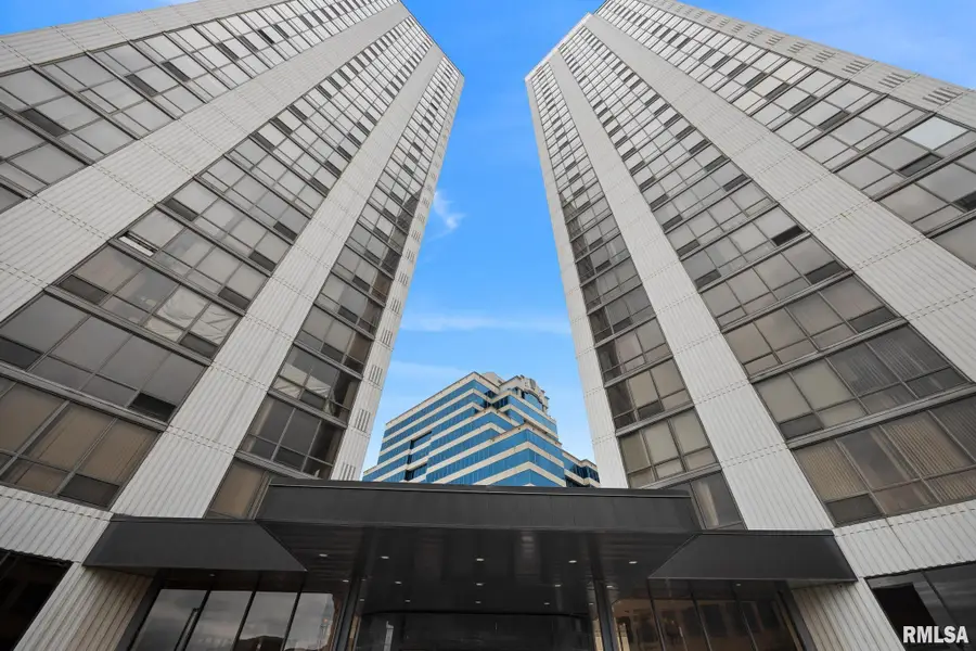 123 SW Jefferson Avenue #E25A, Peoria, IL 61602 - Image #2