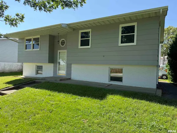 104 Il Route 84 S, Cordova, IL 61242