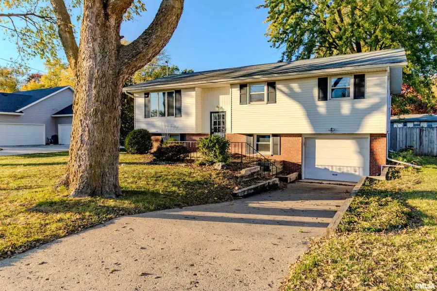 313 W South Street, Tremont, IL 61568 - Image #2