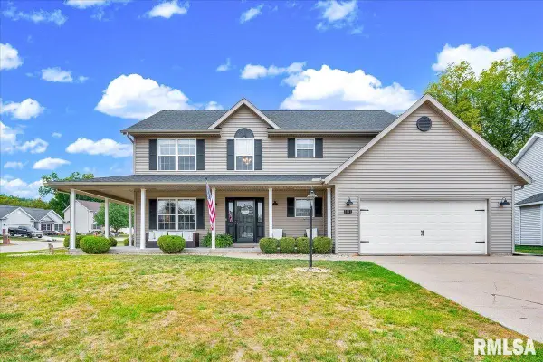 101 Woodbrook Court, East Peoria, IL 61611