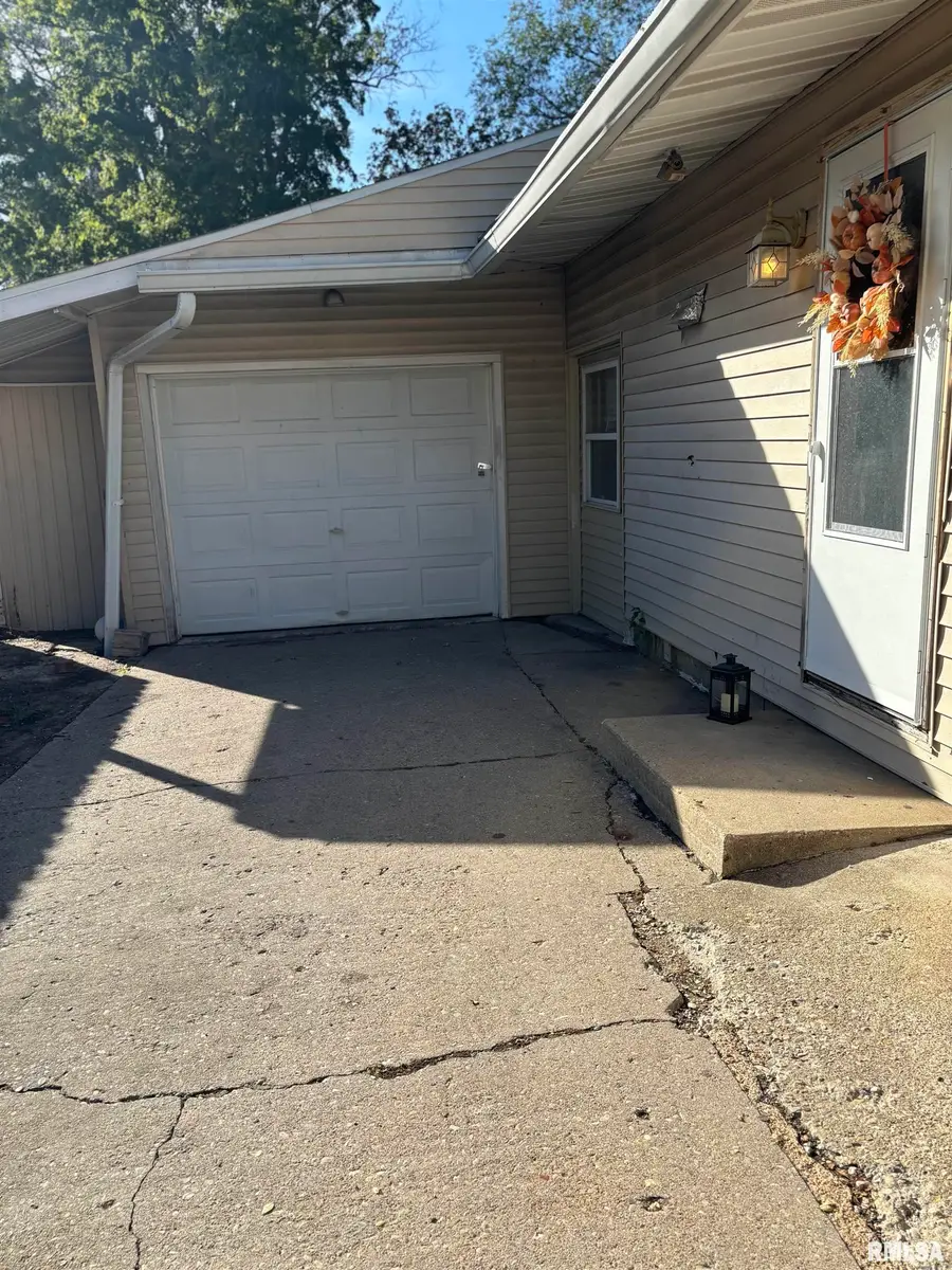 117 Walnut Street, North Pekin, IL 61554 - Image #3