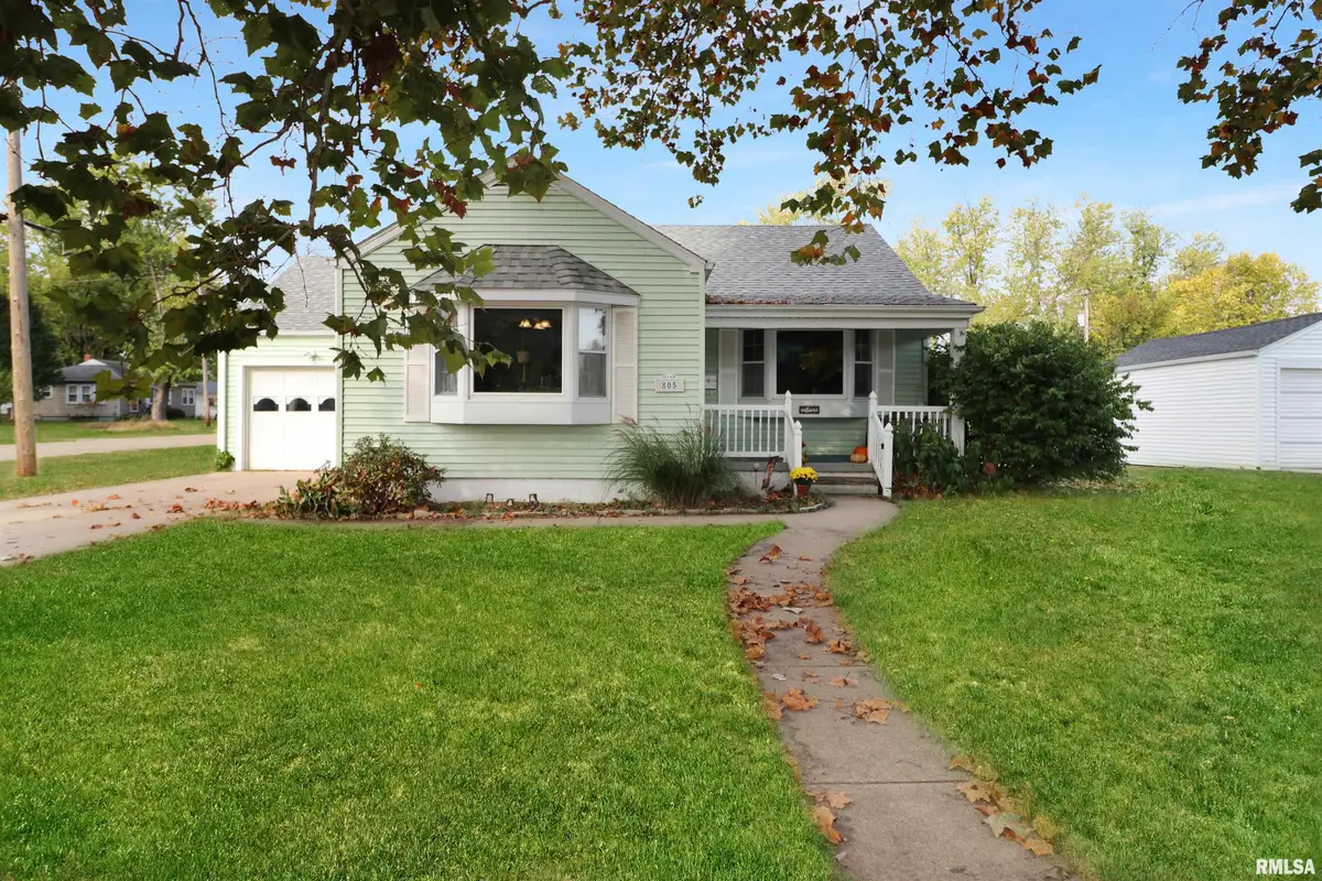 805 N Benedict Street, Chillicothe, IL 61523 - #1