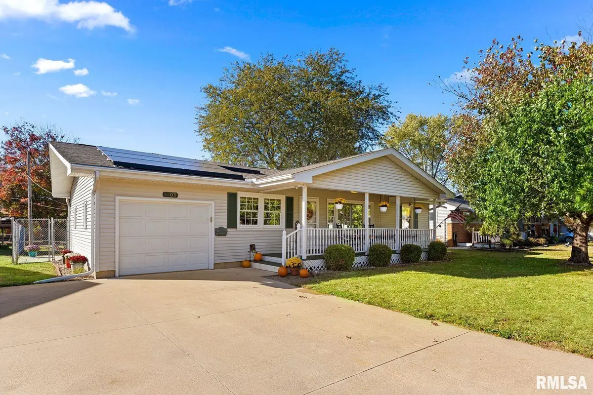 1105 N Manning Drive, Chillicothe, IL 61523 - #1