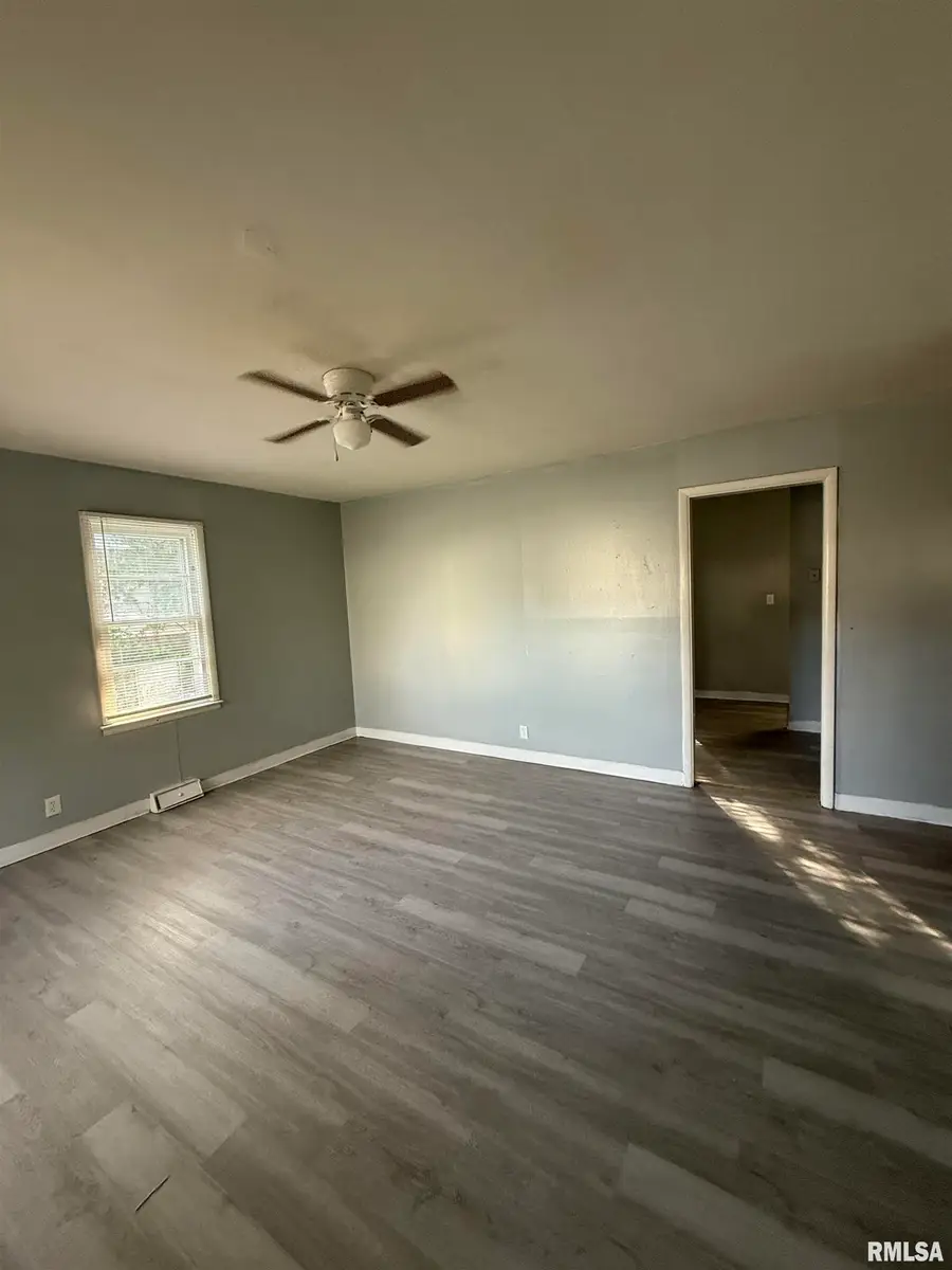 716 N Albert Street, Macomb, IL 61455 - Image #3