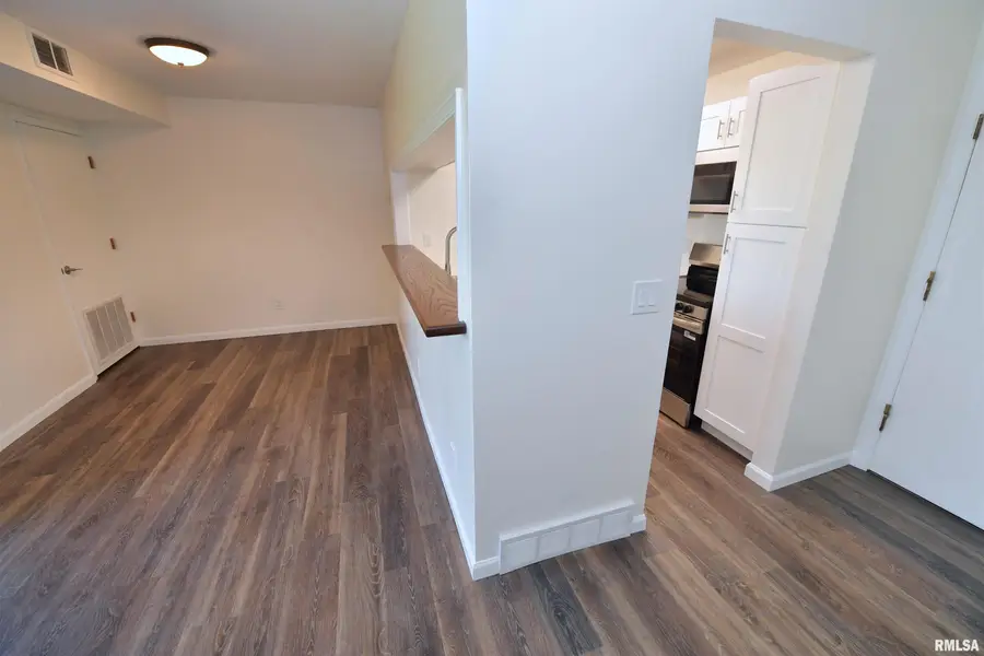 3207 W Willow Knolls Road #66C, Peoria, IL 61614 - Image #3