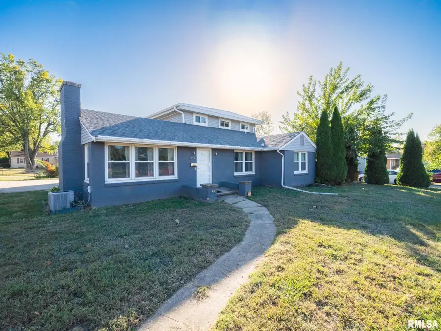 1844 Court Street, Pekin, IL 61554 - Image #2