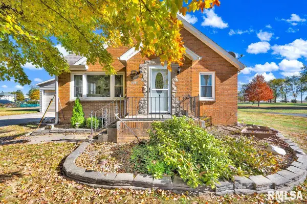 116 Jibben Street, Green Valley, IL 61534