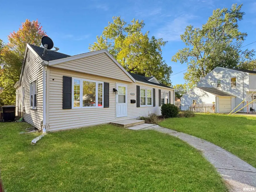 2908 N Saint Philomena Court, Peoria, IL 61604 - Image #3