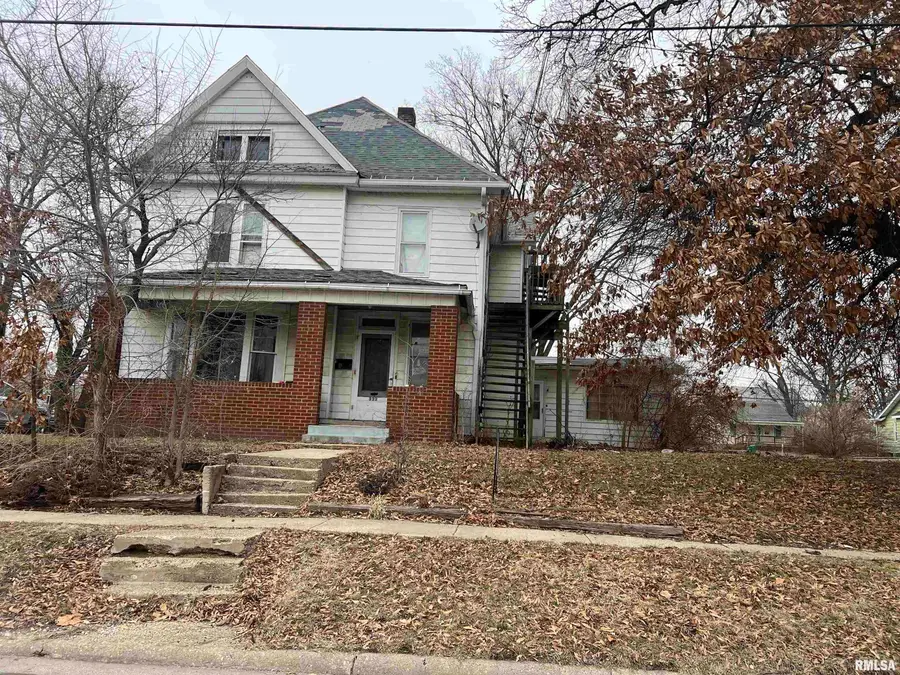 332 W Calhoun Street, Macomb, IL 61455 - Image #2