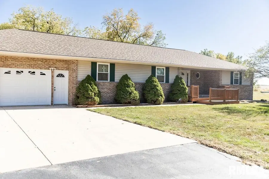 601 Lincoln Avenue, Saint David, IL 61563 - Image #3