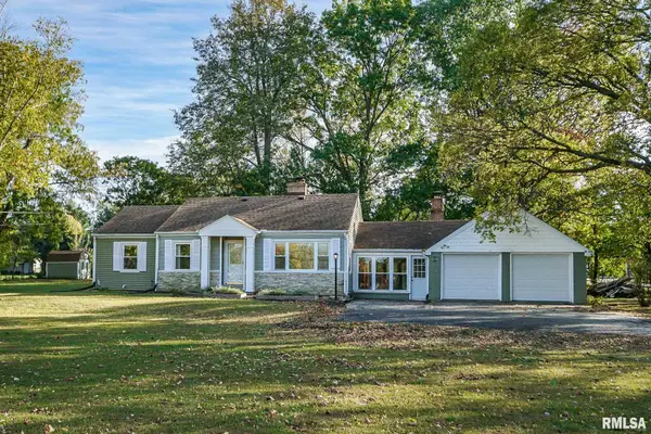 1634 W Alta Road, Peoria, IL 61615