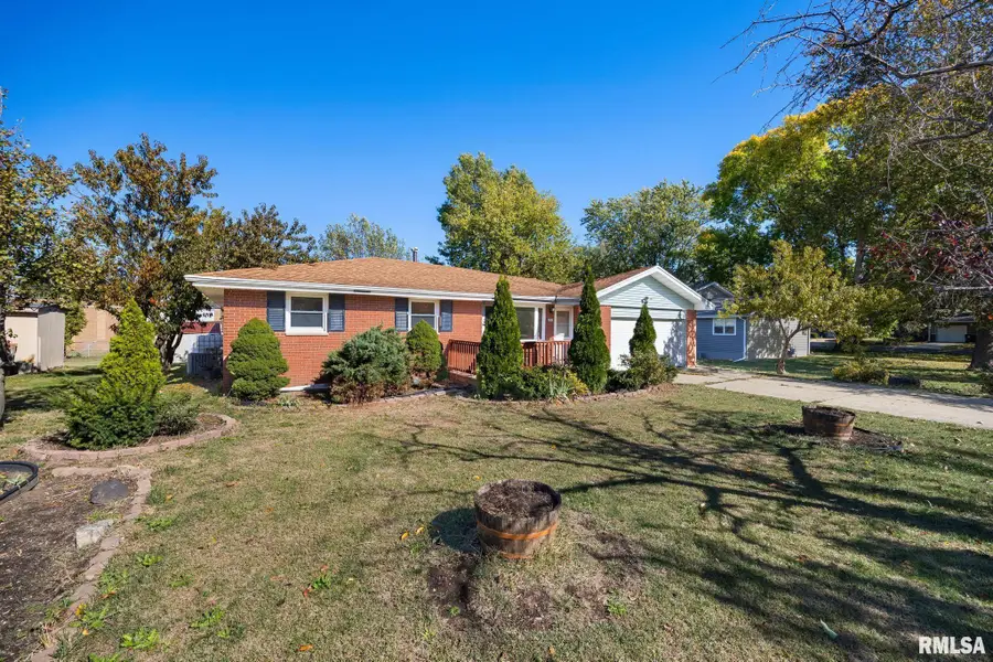 801 W Shermoor Street, Peoria, IL 61614 - Image #2