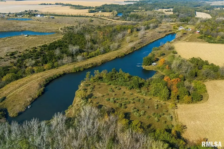 16202 W Cottonwood Road, Elmwood, IL 61529 - Image #2