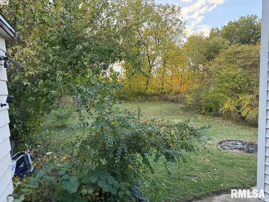 143 Cherry Lane, Washington, IL 61571 - Image #2