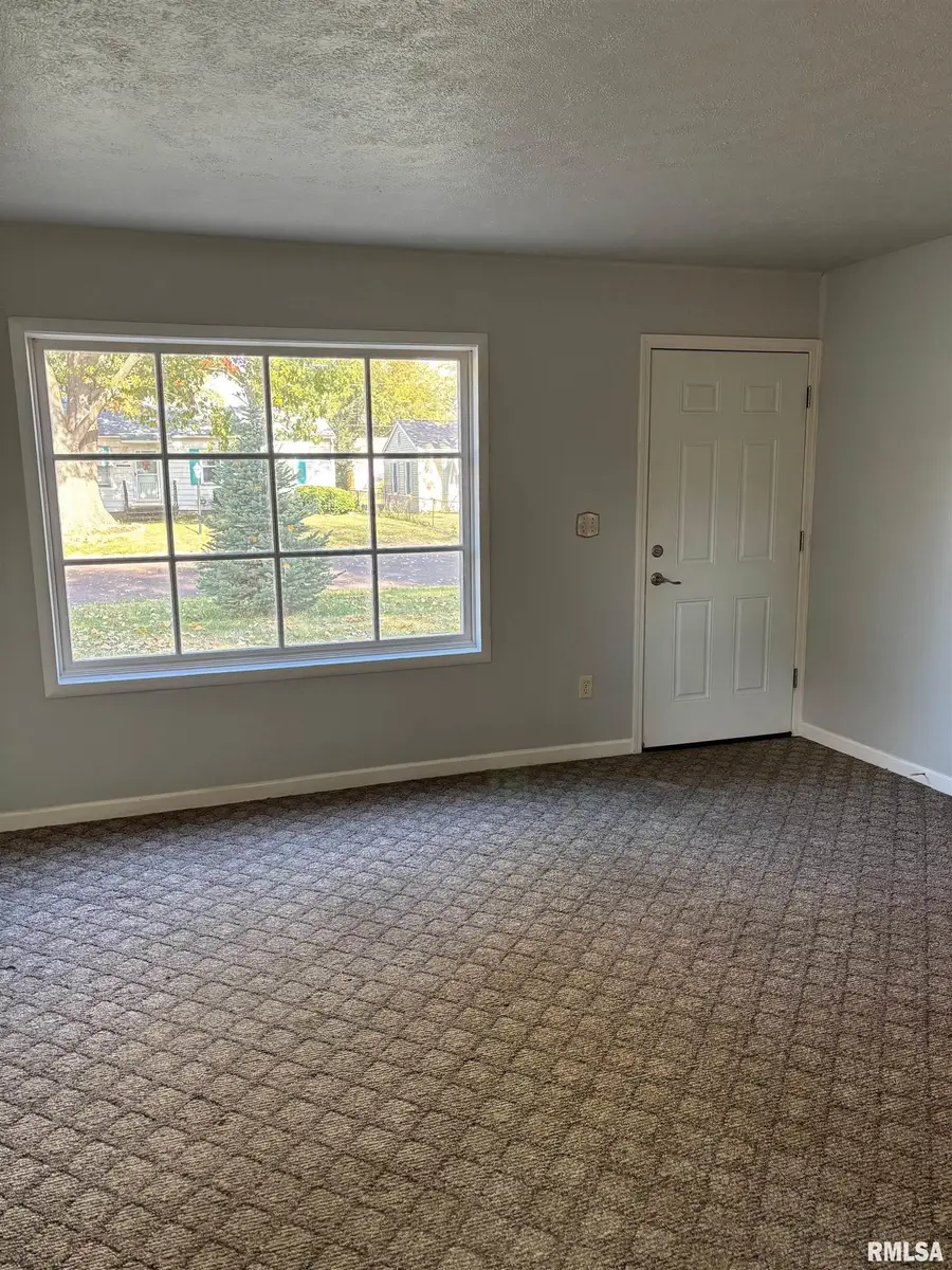 27 Gulf Stream Avenue, Bartonville, IL 61607 - Image #2