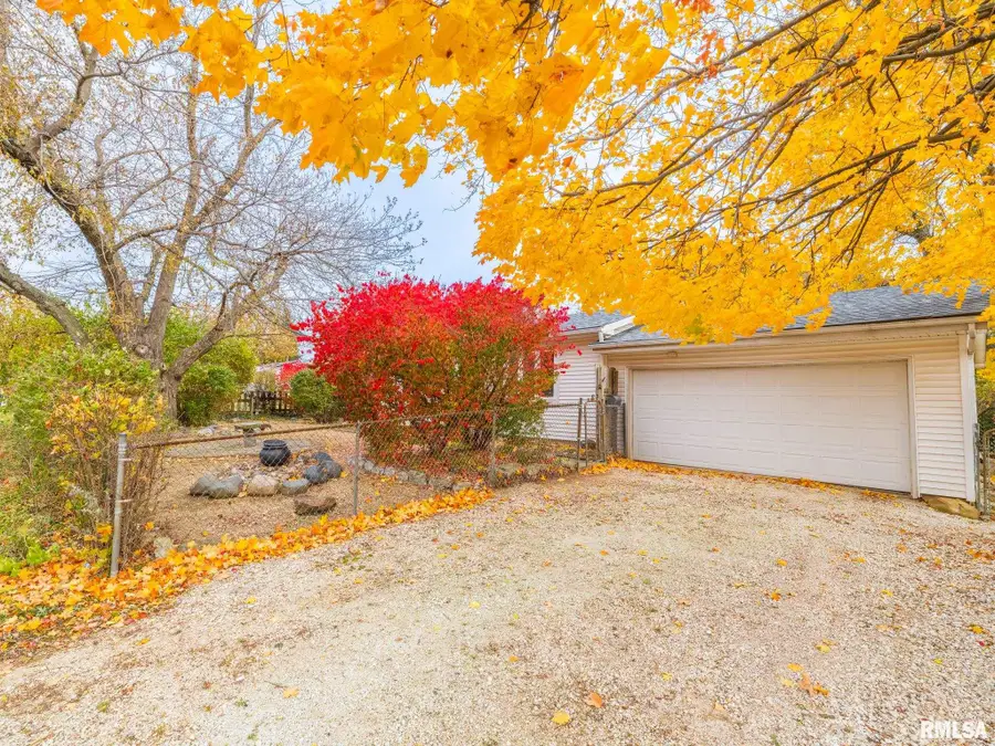 232 Briargate Road, Washington, IL 61571 - Image #2